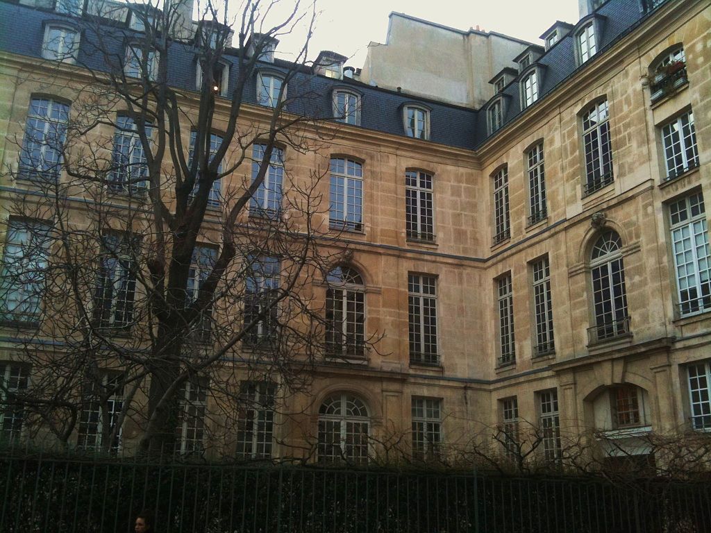 Maison européenne de la Photographie, 36 000 œuvres à consulter, conservatoire de Paris