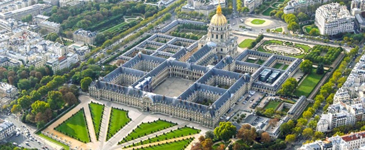 Hôtel des Invalides à Paris : hôpital, cathédrale, panthéon militaire, musées
