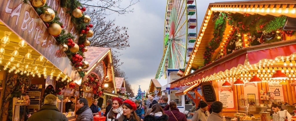 Christmas-and-New Year-in Paris-marche-de-noel-tuileries