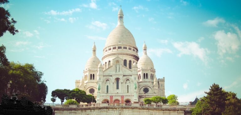 Basilique-Sacre-Coeur-CC-Commons-768x368.jpg