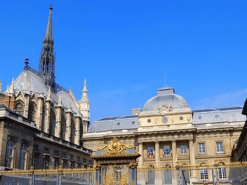 Palais-de-justice-and-sainte-chapelle