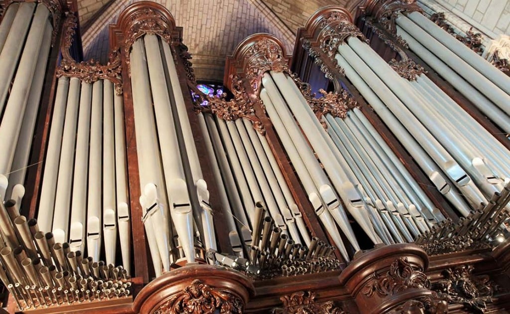 notre-dame-de-paris-grand-orgue-avant-15-avril-2019