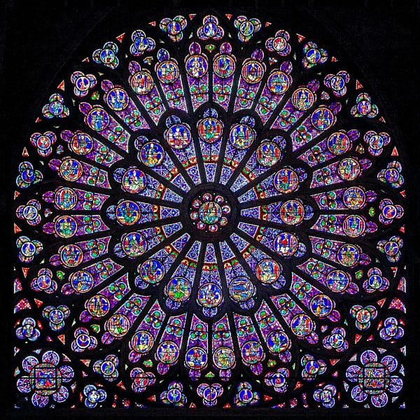Notre-dame-interior-rosace