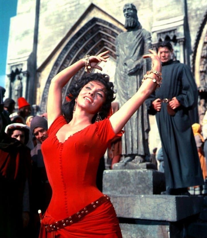 esmeralda-dance-sur-parvis-notre-dame