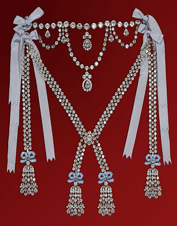 Affaire du collier de la Reine-vue-collier-reconstitue-600x768.jpg