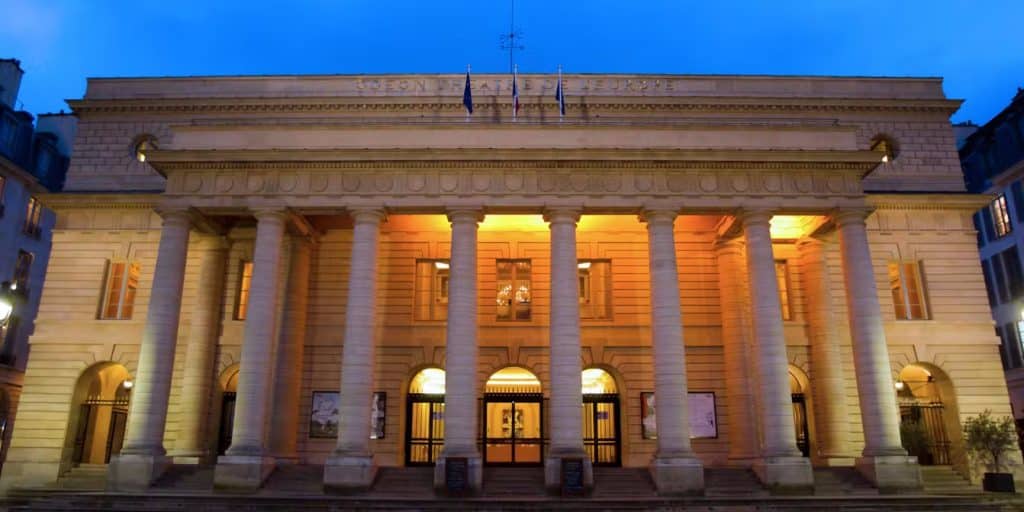 Odeon-theater-in-the-6th-arrondissement