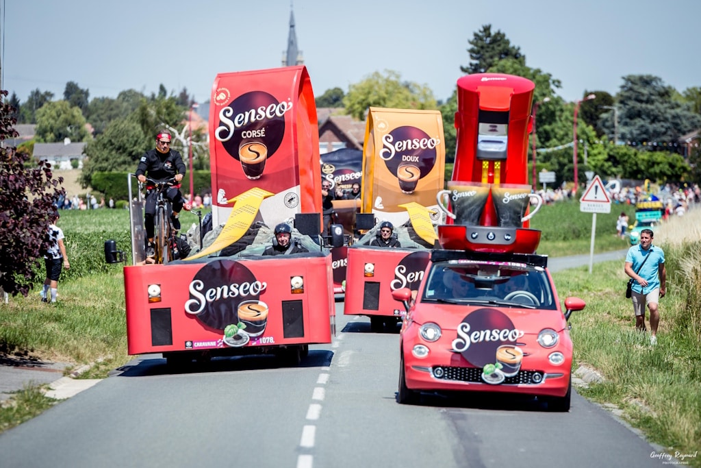Tour-de-france-the-sponsors-caravan