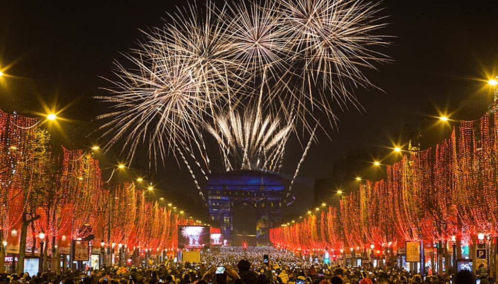 view-of-champs-elysees-on-31-december-2025