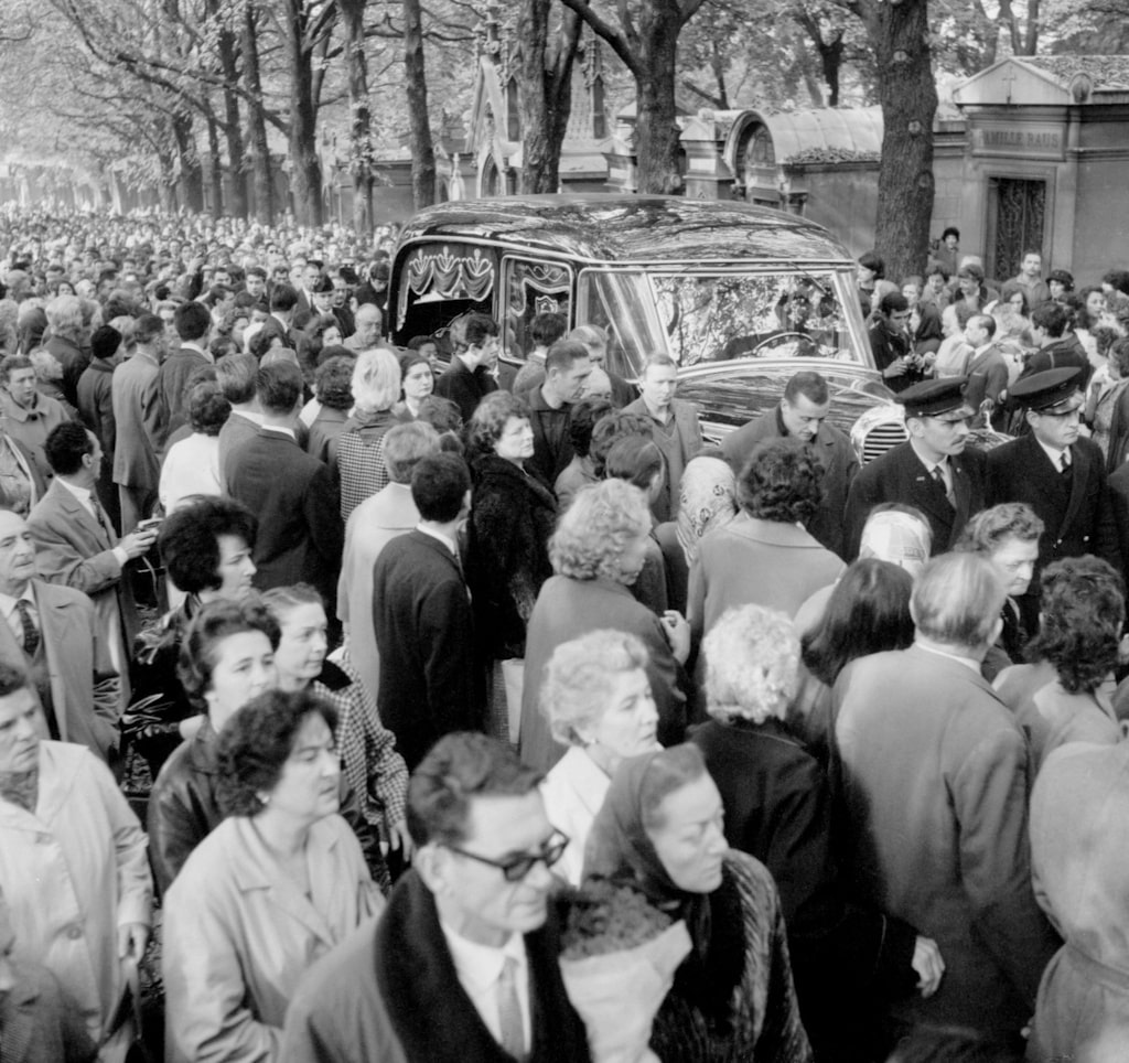 edith-piaf-enterement