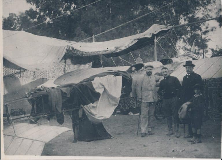 Jules Védrines-le-Bleriot_au_Caire-768x552.jpg