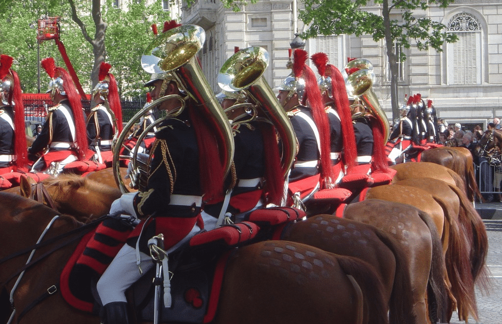 horse-guard-of-the-garde-republicaine