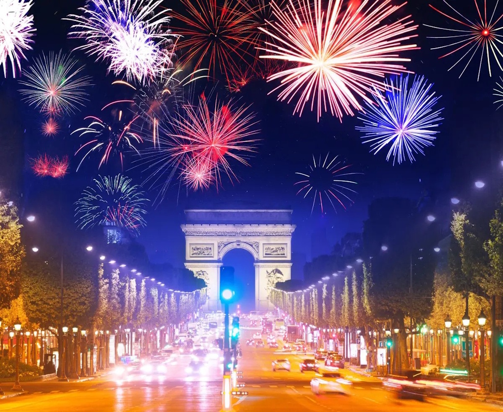 feu-d-artifice-du-31-decembre-2025-a-paris-opt-opt.jpg