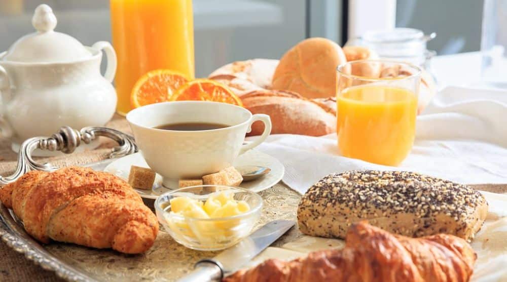 Repas français-French meals-brelfast.jpg
