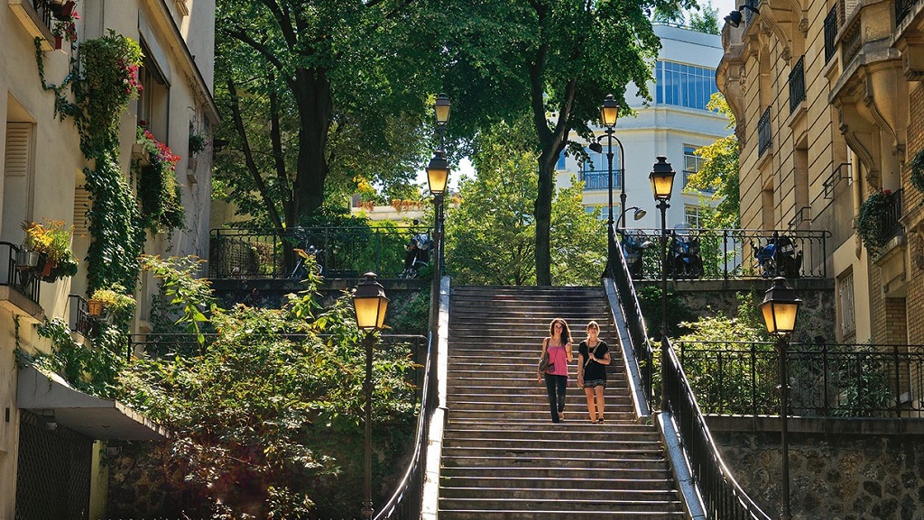 Butte Montmartre staircases, 38 in all, town listed, unavoidable