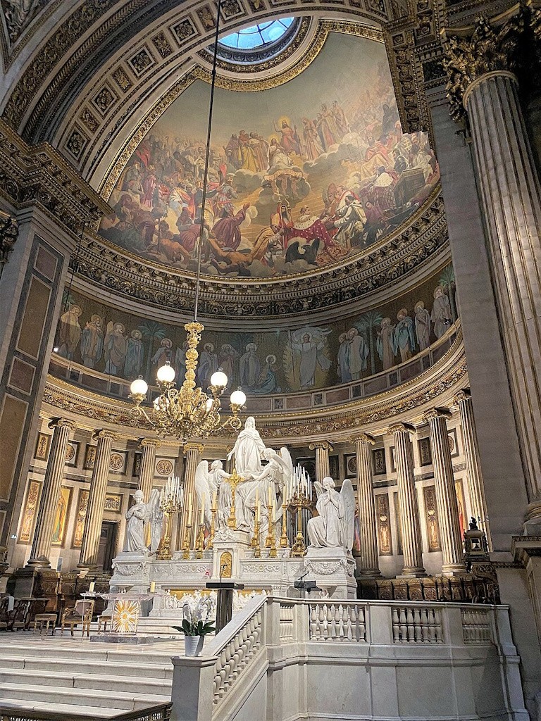 Église de la Madeleine et le Regis College Combined Choirs-Eglise de la Madeleine-choeur.jpg