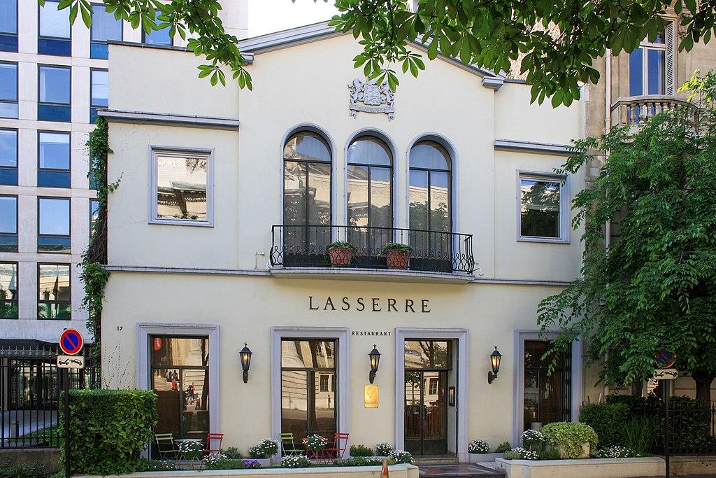 Lasserre - Restaurant gastronomique