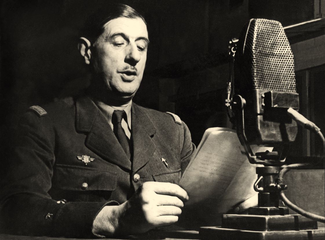 Charles de Gaulle-2000-years-history-of-france-Général-de-Gaulle-appel-du-18-juin-1940.jpg
