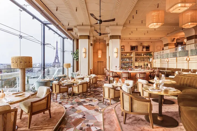 Avenue Montaigne-restaurant-gigi-paris-salle.jpg