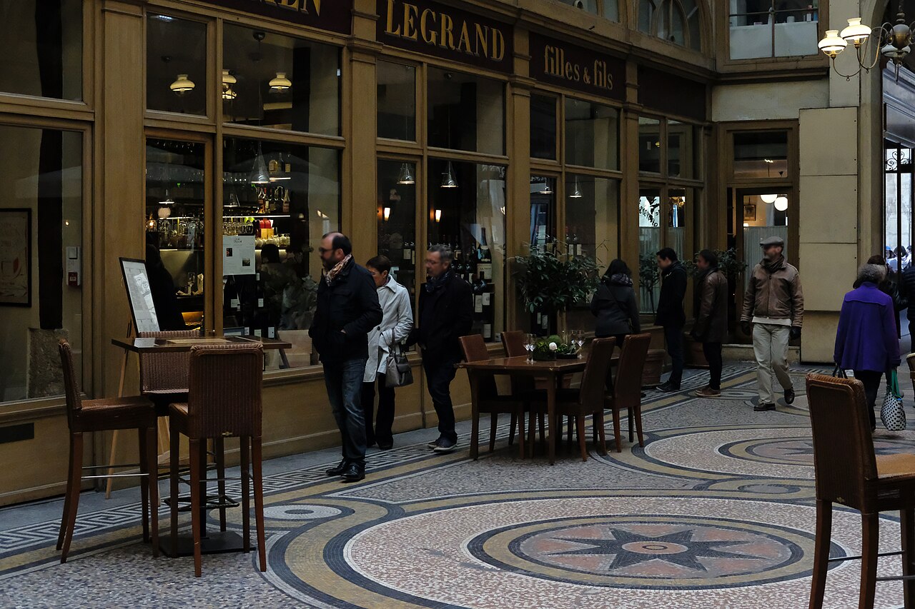 Galerie Vivienne-cafe.jpg