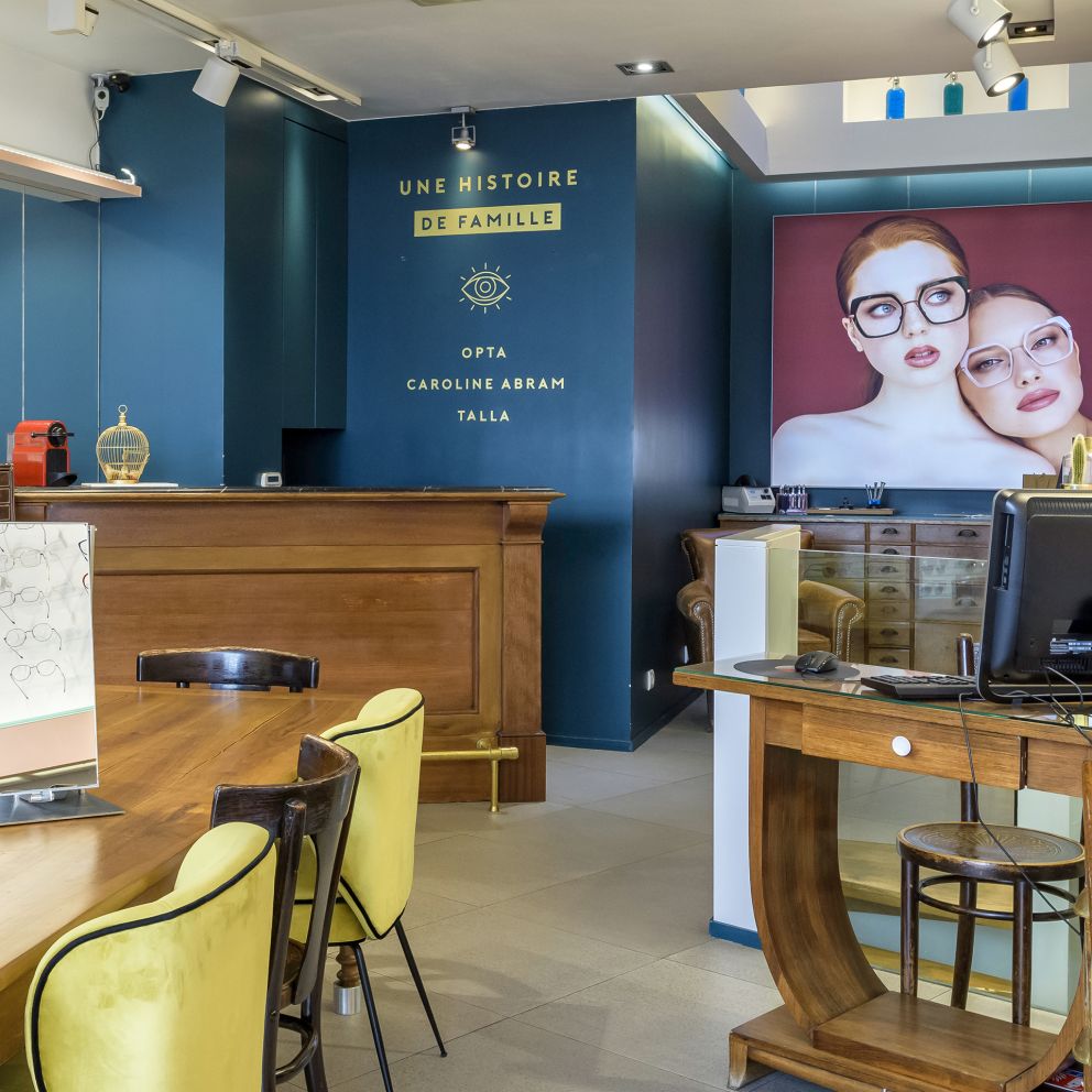 Les Créateurs d'Opta, une entreprise familiale et 4 magasins d'optique à Montmartre