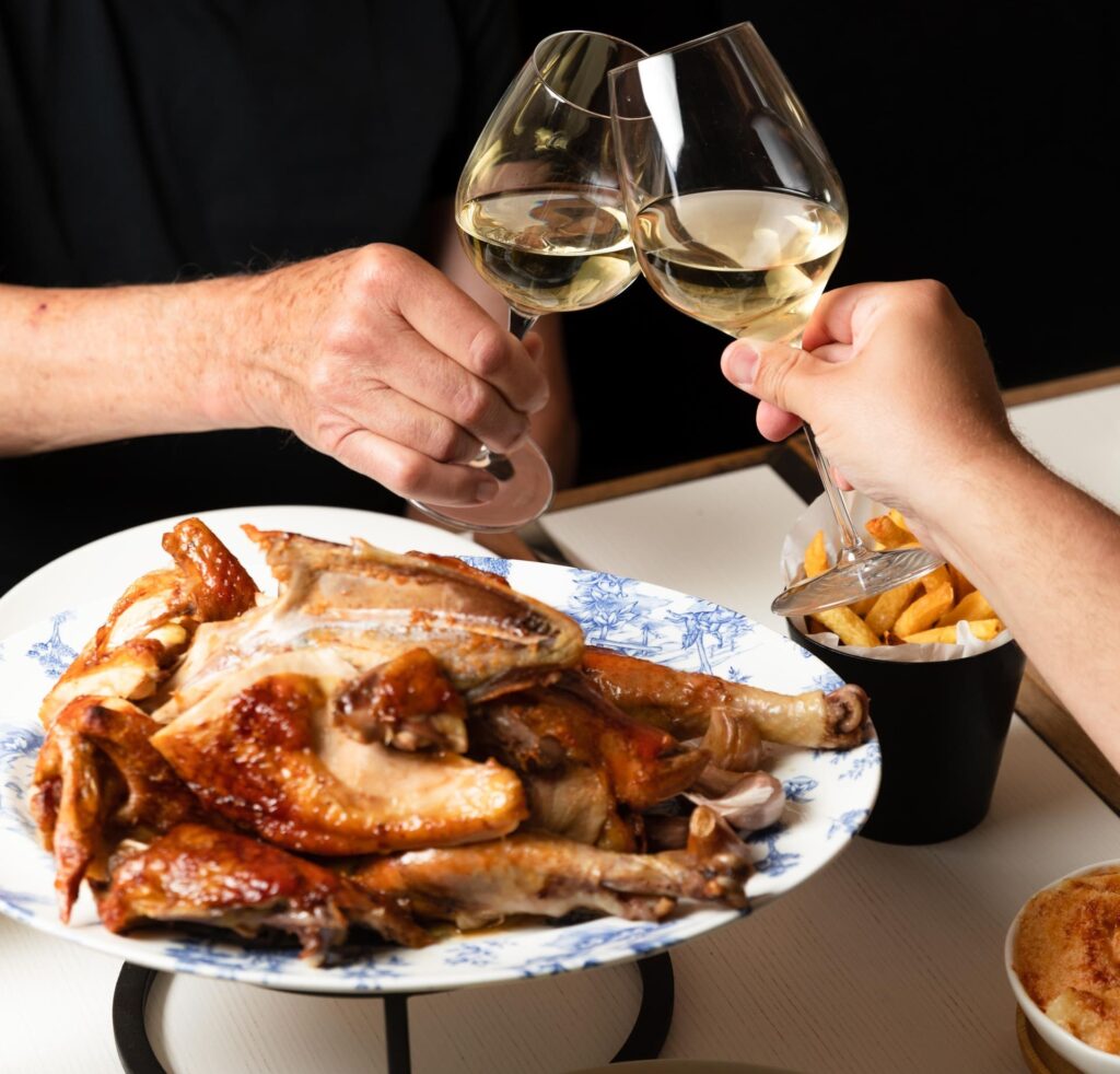 Le Coq et Fils-restaurant-excellence-de-poulets.jpg