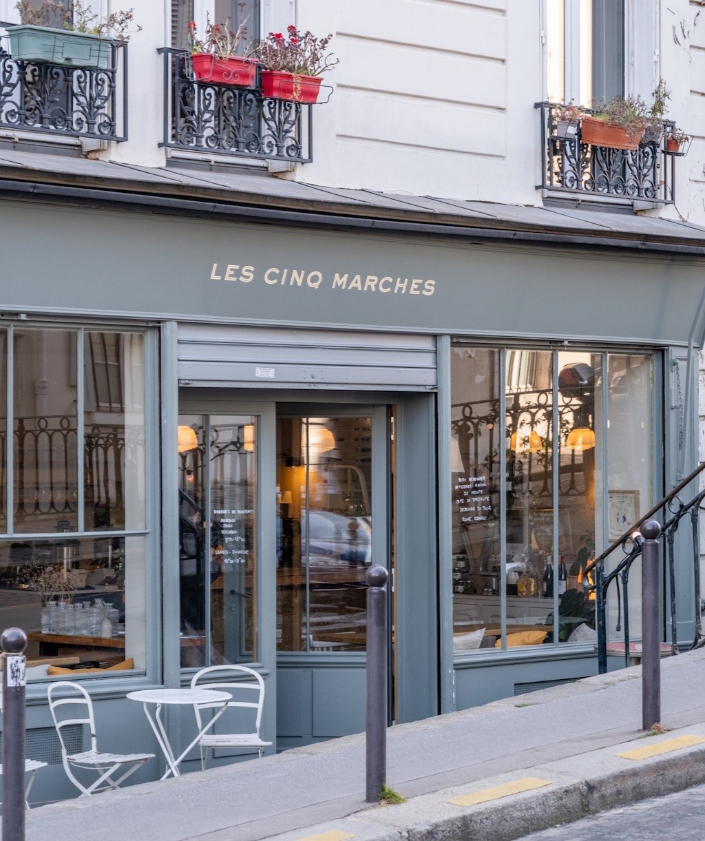 Les 5 Marches-Café cantine