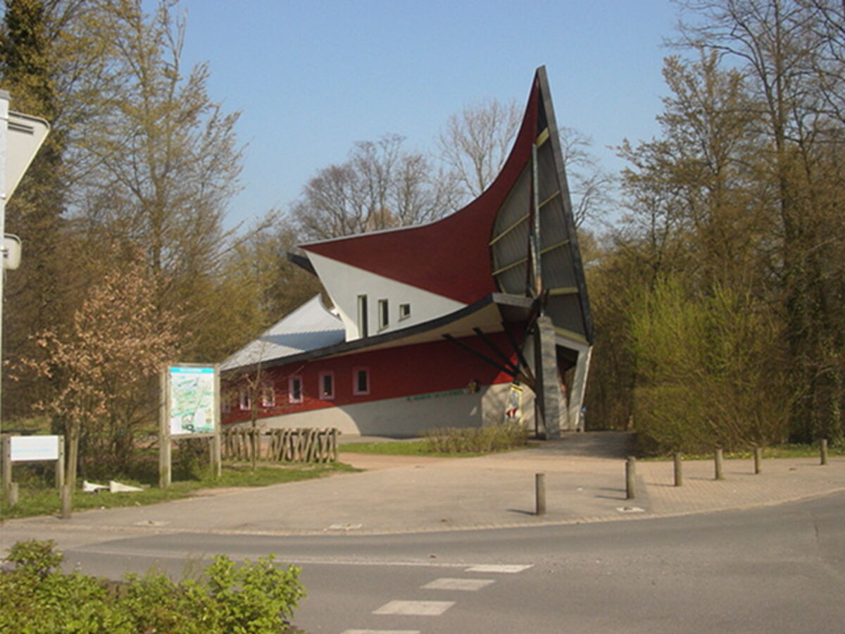 Picardie et Flandre-maison_de_la_foret.jpg