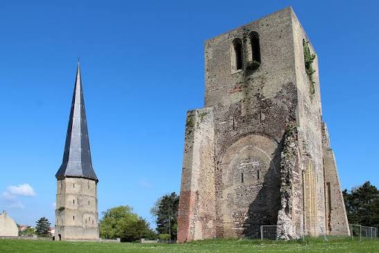 Picardie et Flandre - Abbaye_Saint-Winoc_de_Bergues.jpg
