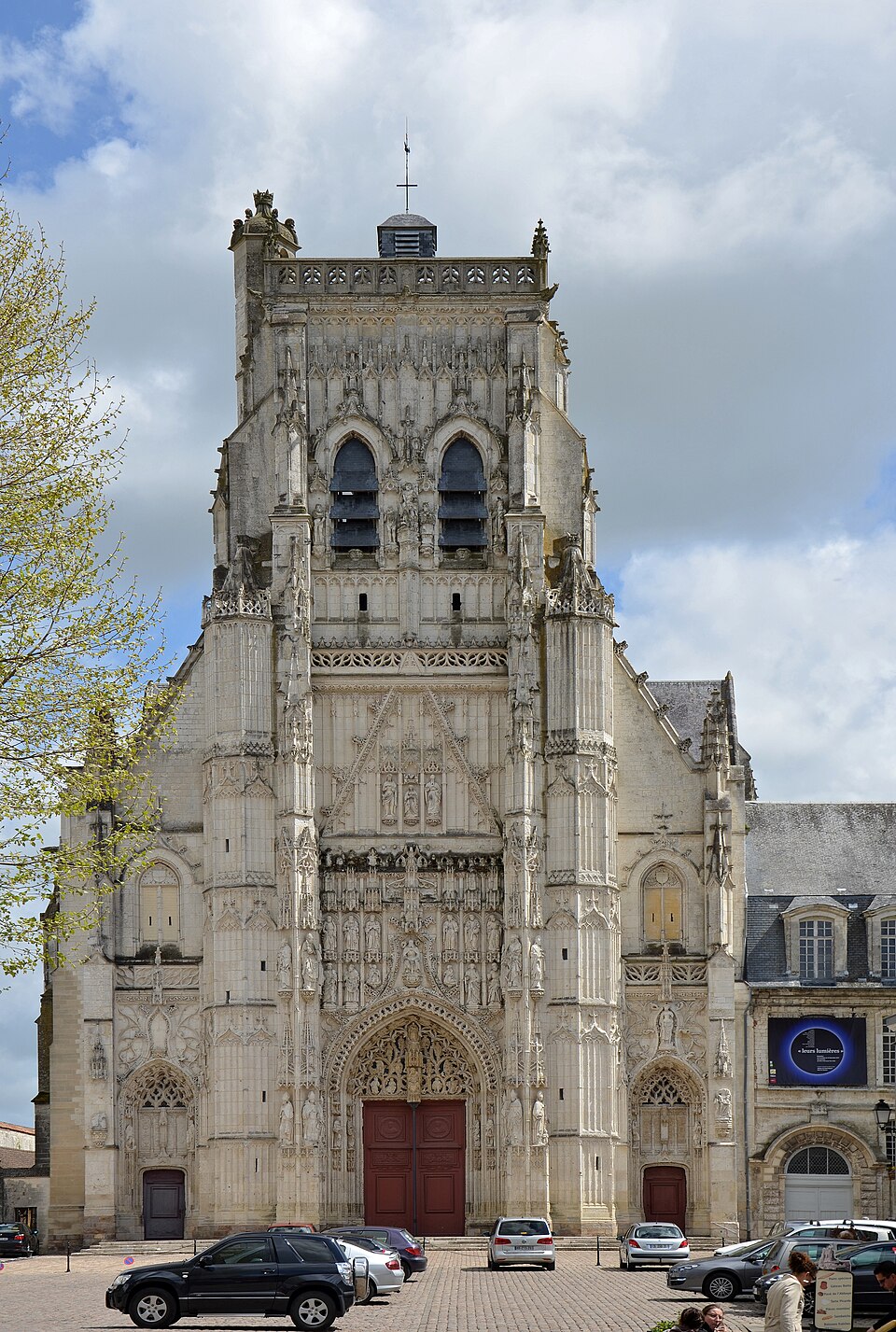 Picardie et Flandre-Abbaye-de-Saint-Riquier-DSC_0307.jpg